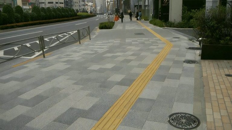 小日向歩道整備他工事